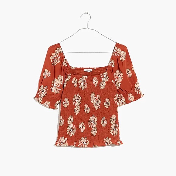 Madewell Georgette Lucie Puff-Sleeve Smocked Bodice Top in Moody Blooms - Picture 2 of 4